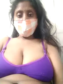 Desineha nude strip on webcam for live sex chat