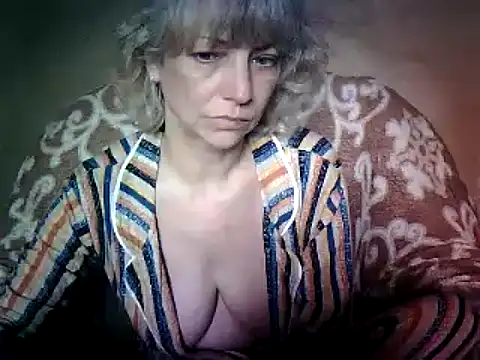 Lorie_Carrie nude strip on webcam for live sex chat