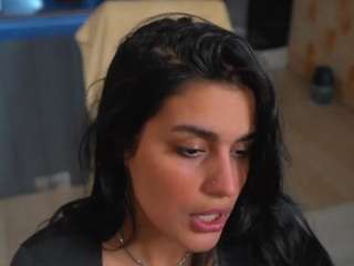 MunaSavage fully nude on webcam live sex chat