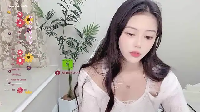 Peri-170-S nude strip on webcam for live sex chat