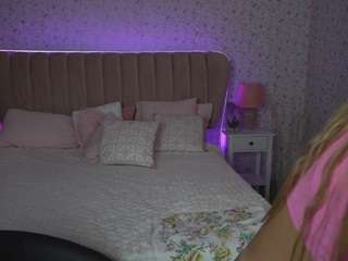 Rikarikas fully nude on webcam live sex chat