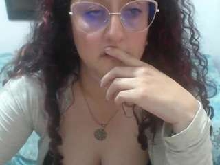 Tanyyamature fully nude on webcam live sex chat