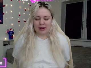 You-dreams fully nude on webcam live sex chat