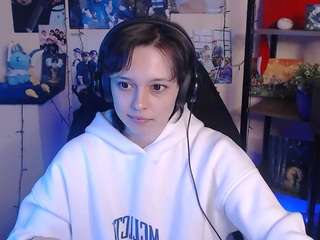AndrianaBravo fully nude on webcam live sex chat