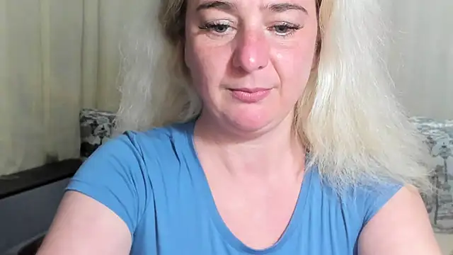 Blond_Ledi nude strip on webcam for live sex chat