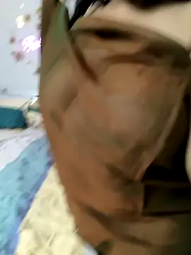 BulbulBhabhi nude strip on webcam for live sex chat