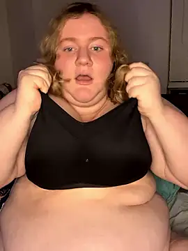 Cinnabug nude strip on webcam for live sex chat