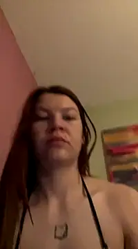 Cutiebitch710 nude strip on webcam for live sex chat