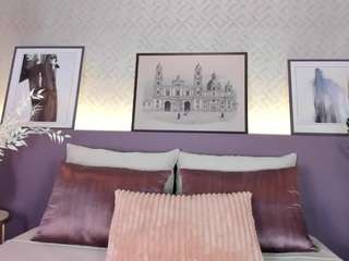 Elle Diane , ? fully nude on webcam live sex chat