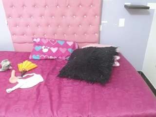 Esteff-o fully nude on webcam live sex chat