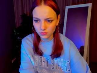 JolieNoir fully nude on webcam live sex chat