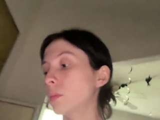 Misskittyscratchesback fully nude on webcam live sex chat