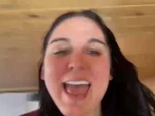 Peachycerberus fully nude on webcam live sex chat