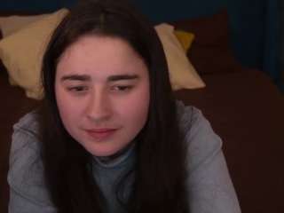 PixieWow fully nude on webcam live sex chat