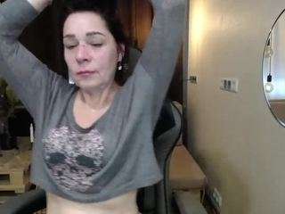 SandraHormas fully nude on webcam live sex chat