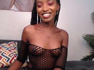 SexyDiva fully nude on webcam live sex chat