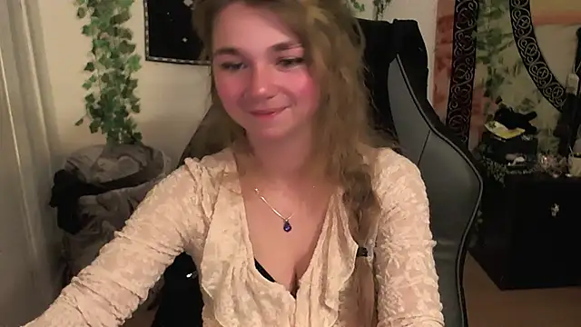 Thegirlbehindthemask nude strip on webcam for live sex chat
