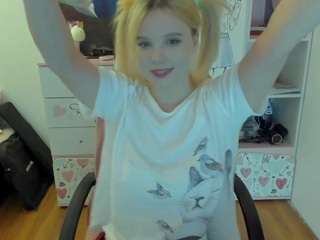 Veronicakiss fully nude on webcam live sex chat