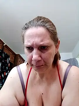 Zoerda nude strip on webcam for live sex chat