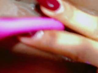 Arya-ali fully nude on webcam live sex chat