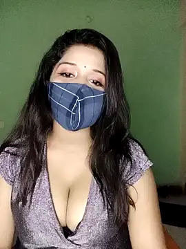 Ayushi sharma from Stripchat