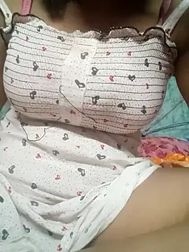 Baby_lija nude strip on webcam for live sex chat