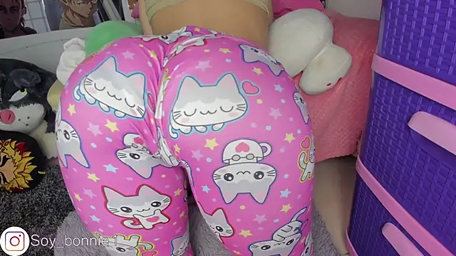 Bonnie moon from Stripchat