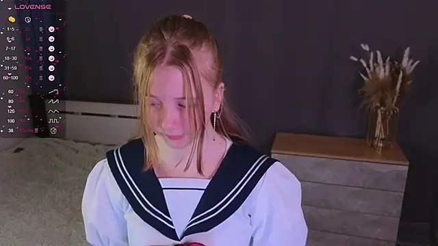 Cute_Adelin nude strip on webcam for live sex chat
