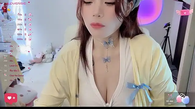 Ecup-JULI from Stripchat