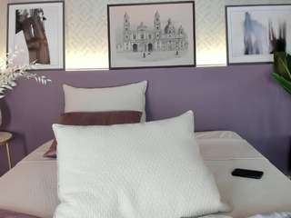 Elle Diane , ? cam model Live Nude & Online