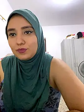 Hanamahsati nude strip on webcam for live sex chat