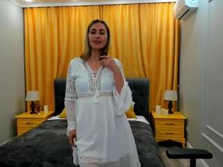 HappySmileee cam model Live Nude & Online