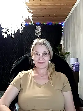 Irinamaux nude strip on webcam for live sex chat