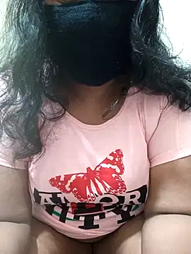 Kaminimallu from Stripchat