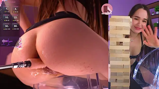 KateBleare from Stripchat