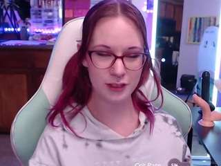 Lavender Lychee cam model Live Nude & Online