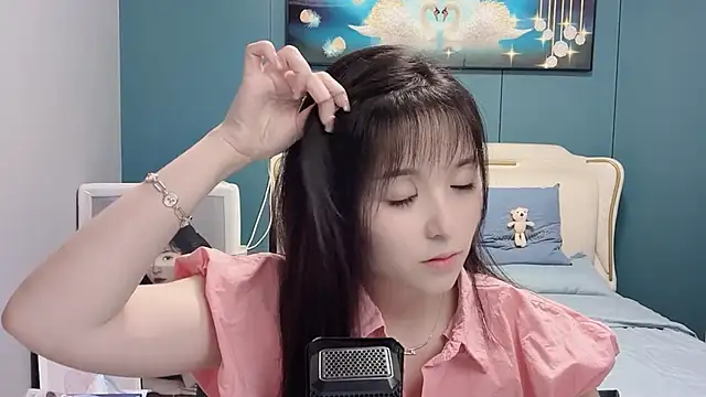 LazyCat624 from Stripchat