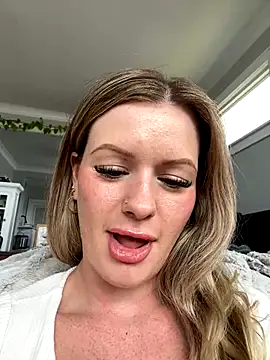 Loveshae cam Live Nude & Online