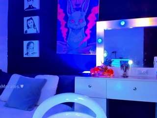 MadeleineMorales cam model Live Nude & Online