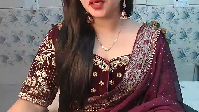Mahimagicdoll99999-ka-ktt from Stripchat