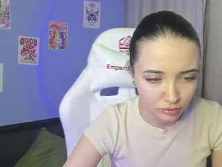 MilanaVill cam model Live Nude & Online