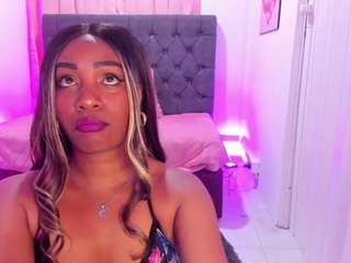 Nahomy-ik fully nude on webcam live sex chat