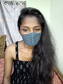 Priya love2000 from Stripchat
