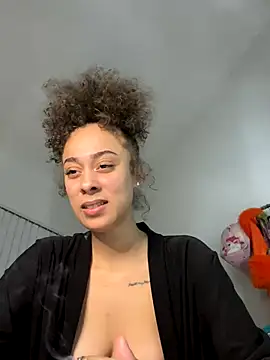 Rennibear from Stripchat