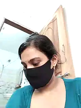 Ritusri Dotta from Stripchat