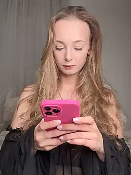 ShineStephania from Stripchat