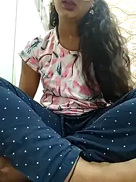 Suck priya from Stripchat