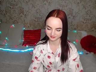Sweet-Mellisa fully nude on webcam live sex chat