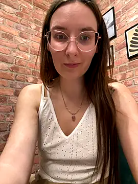 The Snowwhitee from Stripchat