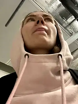 ValenciaShock from Stripchat
